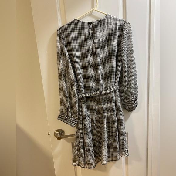 Plaid Dynamite Dress - Picture 2 of 3